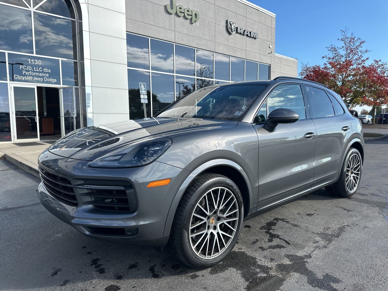 2022 Porsche Cayenne Base 3