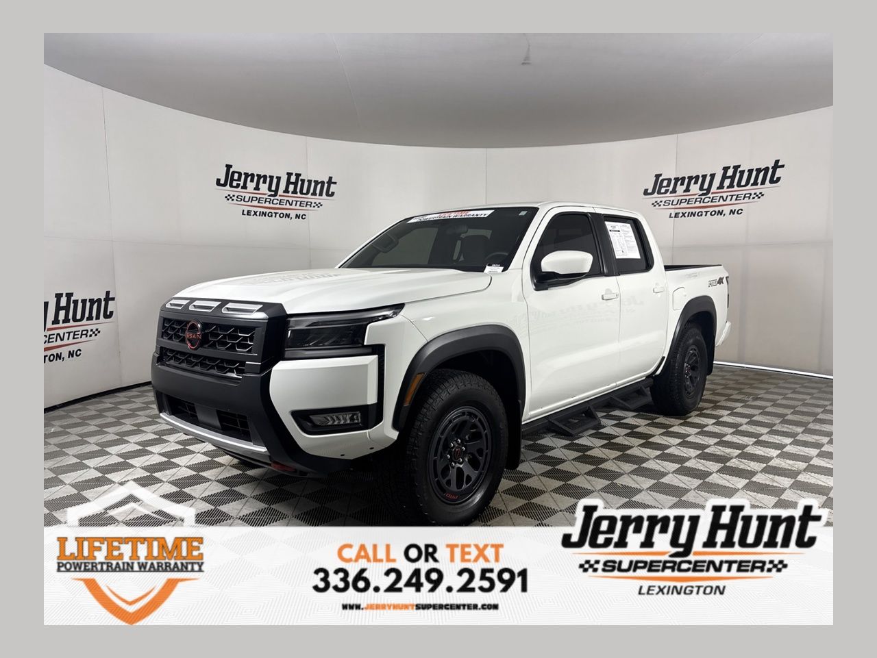Glacier White 2025 Nissan Frontier Pickup Truck Four-Wheel Drive 9-Speed Automatic Overdrive