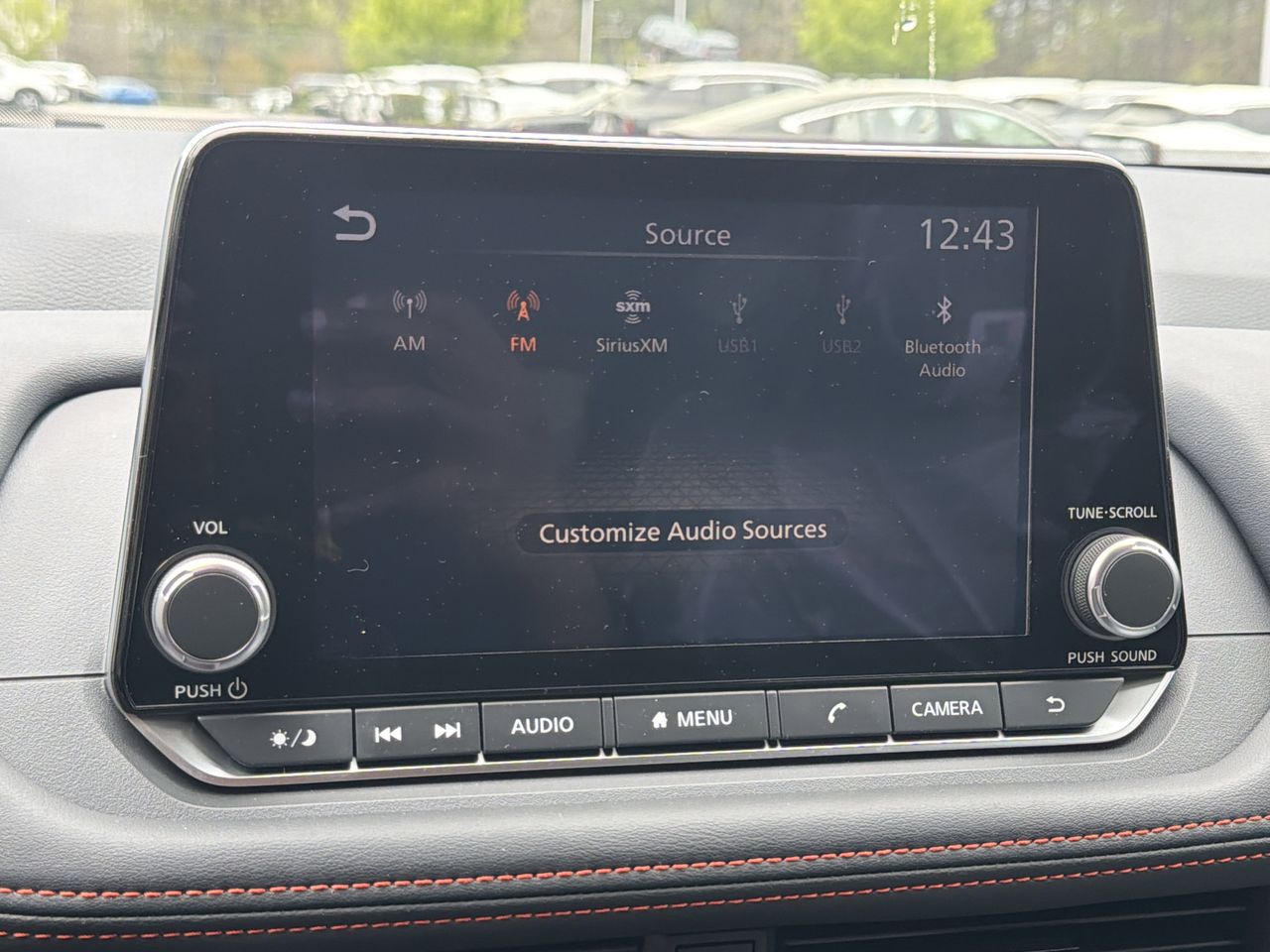 View vehicle photo 5
