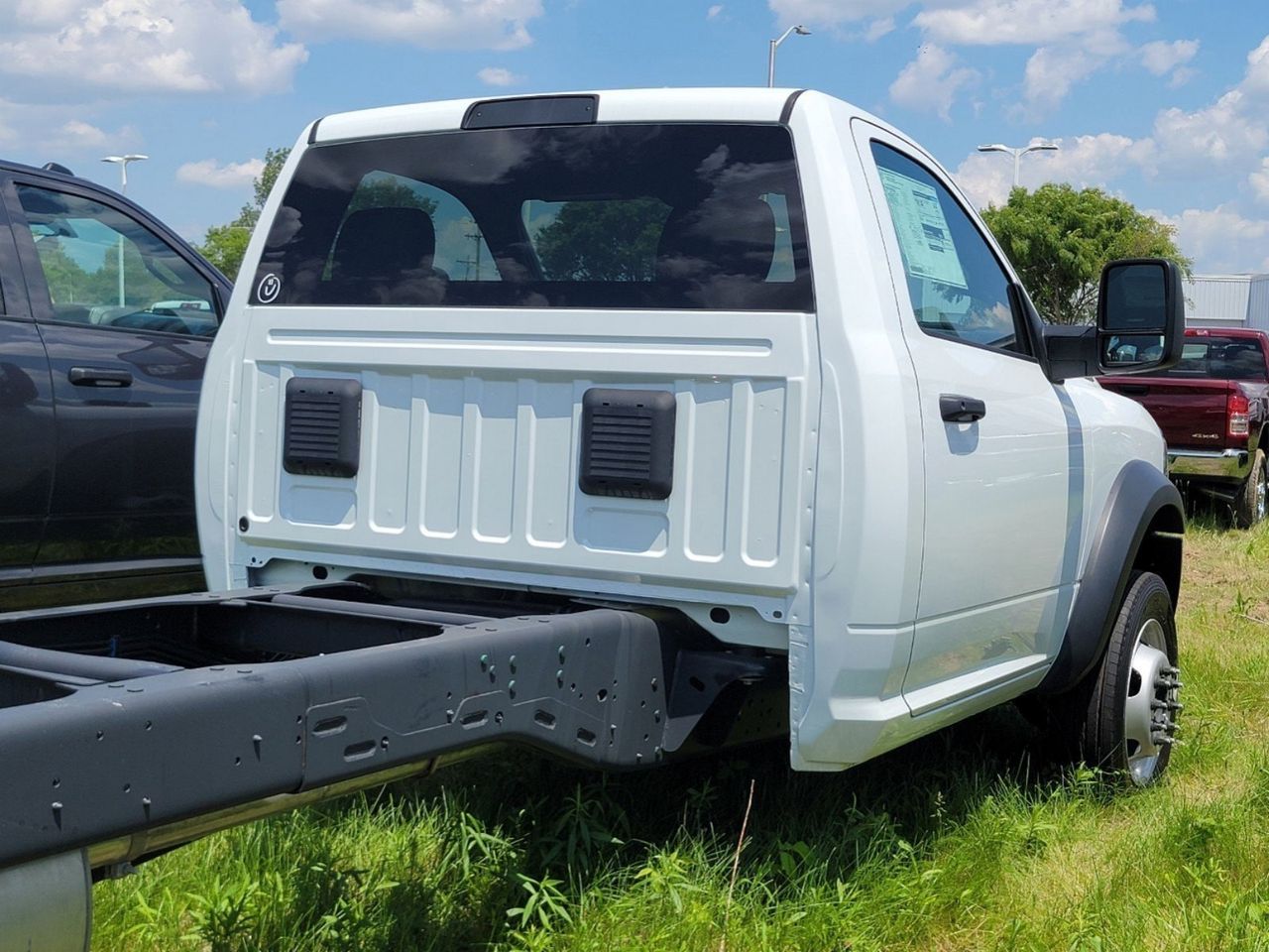 2024 Ram 5500HD Tradesman 8