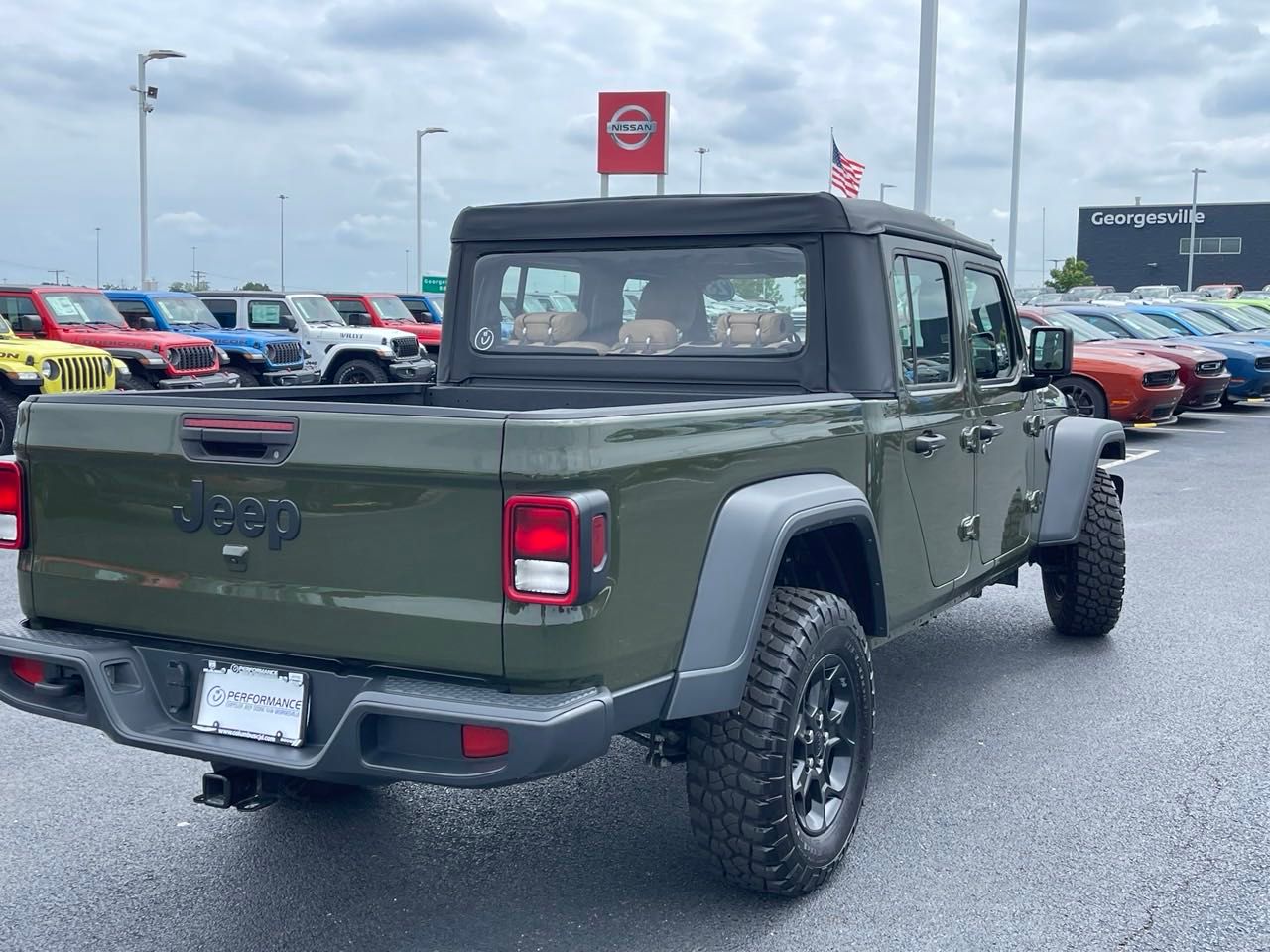 2023 Jeep Gladiator Sport 3