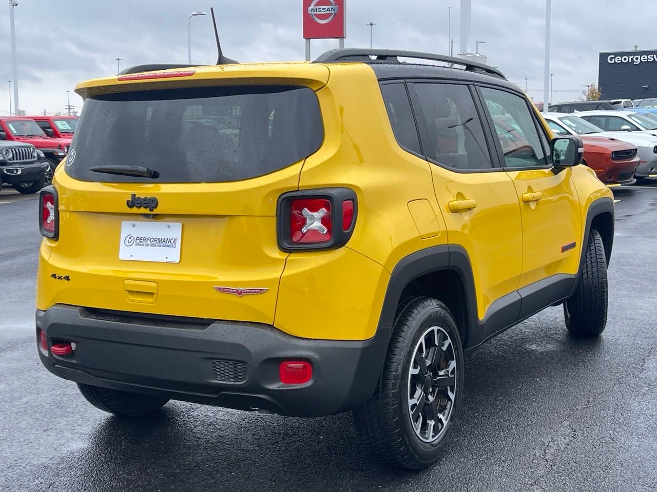 2023 Jeep Renegade Trailhawk 3