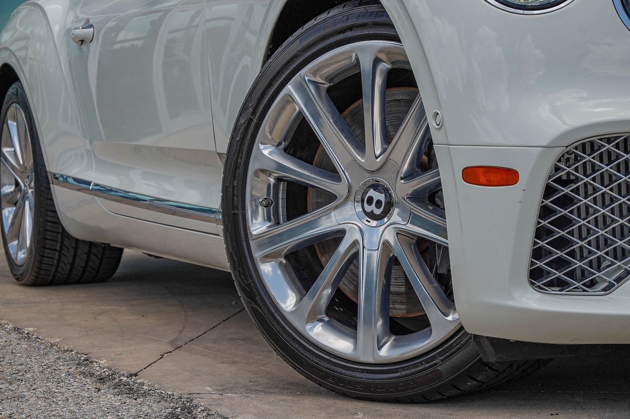 Used Car 2021 Bentley Continental Gt  V8 For Sale Under $170,000 In Austin, Texas