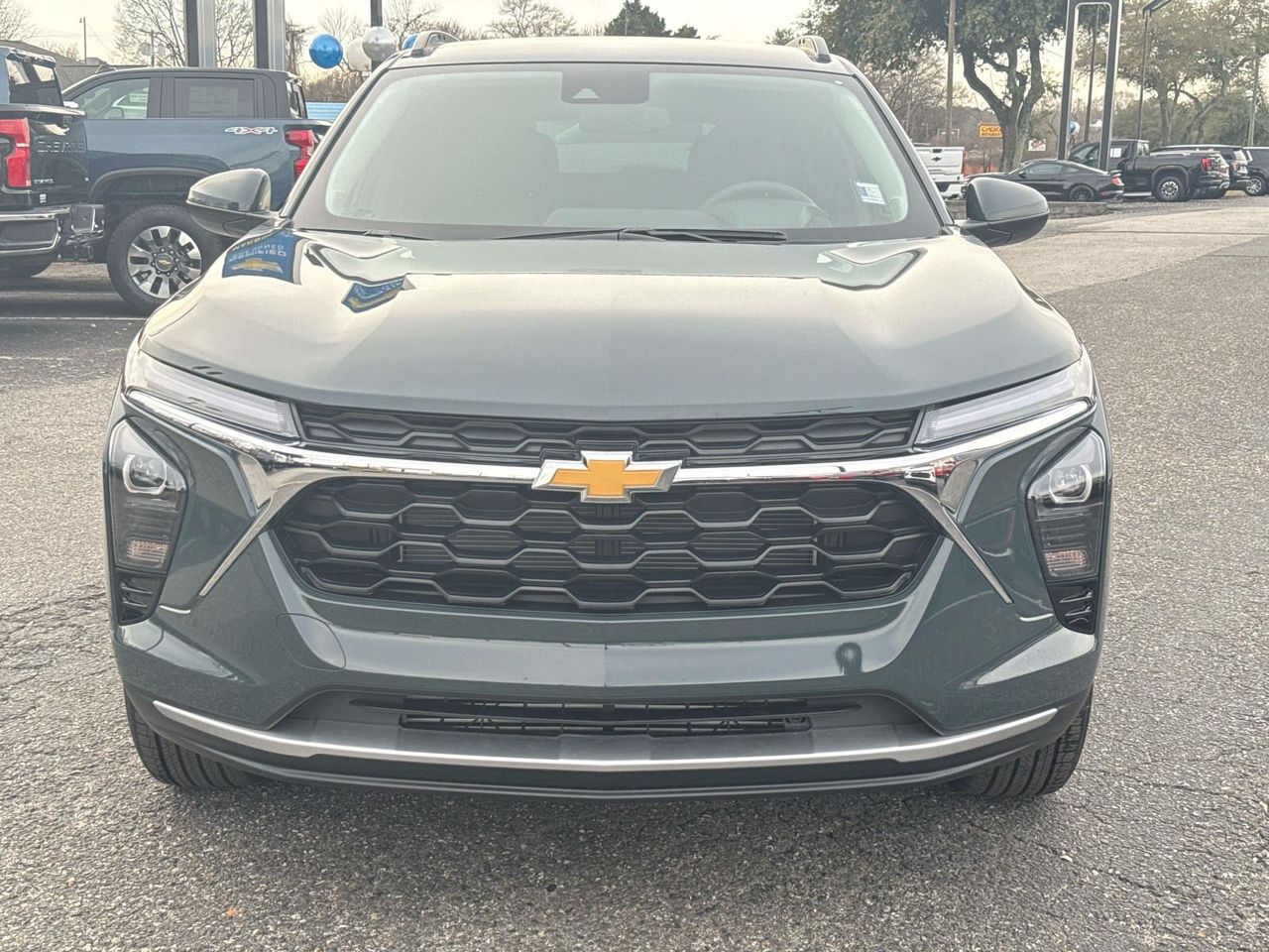 View vehicle photo 2