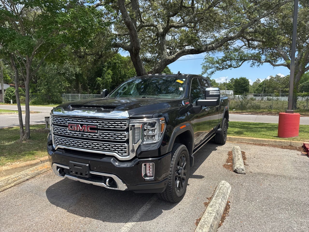 Black (Ebony Twilight Metallic) 2022 GMC Sierra 3500HD Denali Crew Cab 4WD Pickup Truck Four-Wheel Drive Automatic