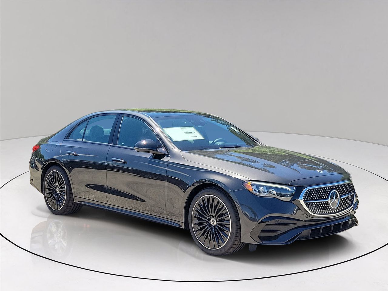 Gray (Graphite Grey Metallic) 2027 Mercedes-Benz E-Class Sedan Rear-Wheel Drive 9-Speed Automatic