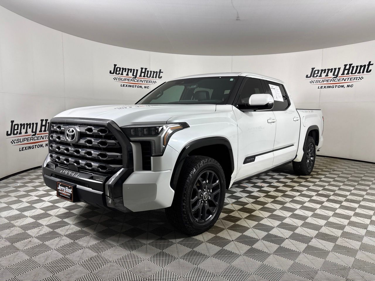 2023 Toyota Tundra Platinum CrewMax Cab 4WD   