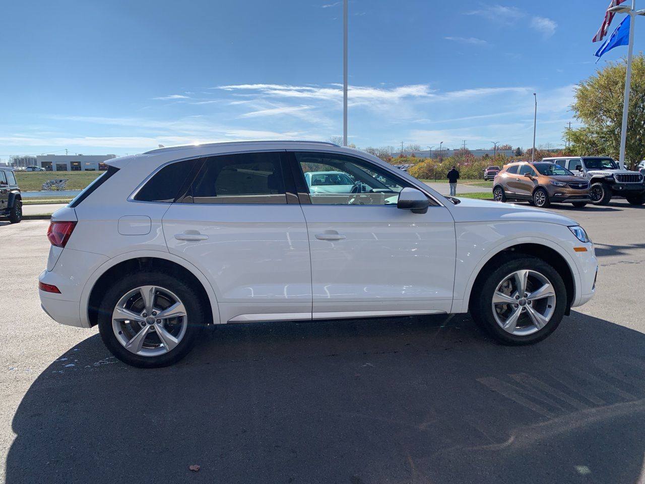 2020 Audi Q5 45 Premium Plus 2