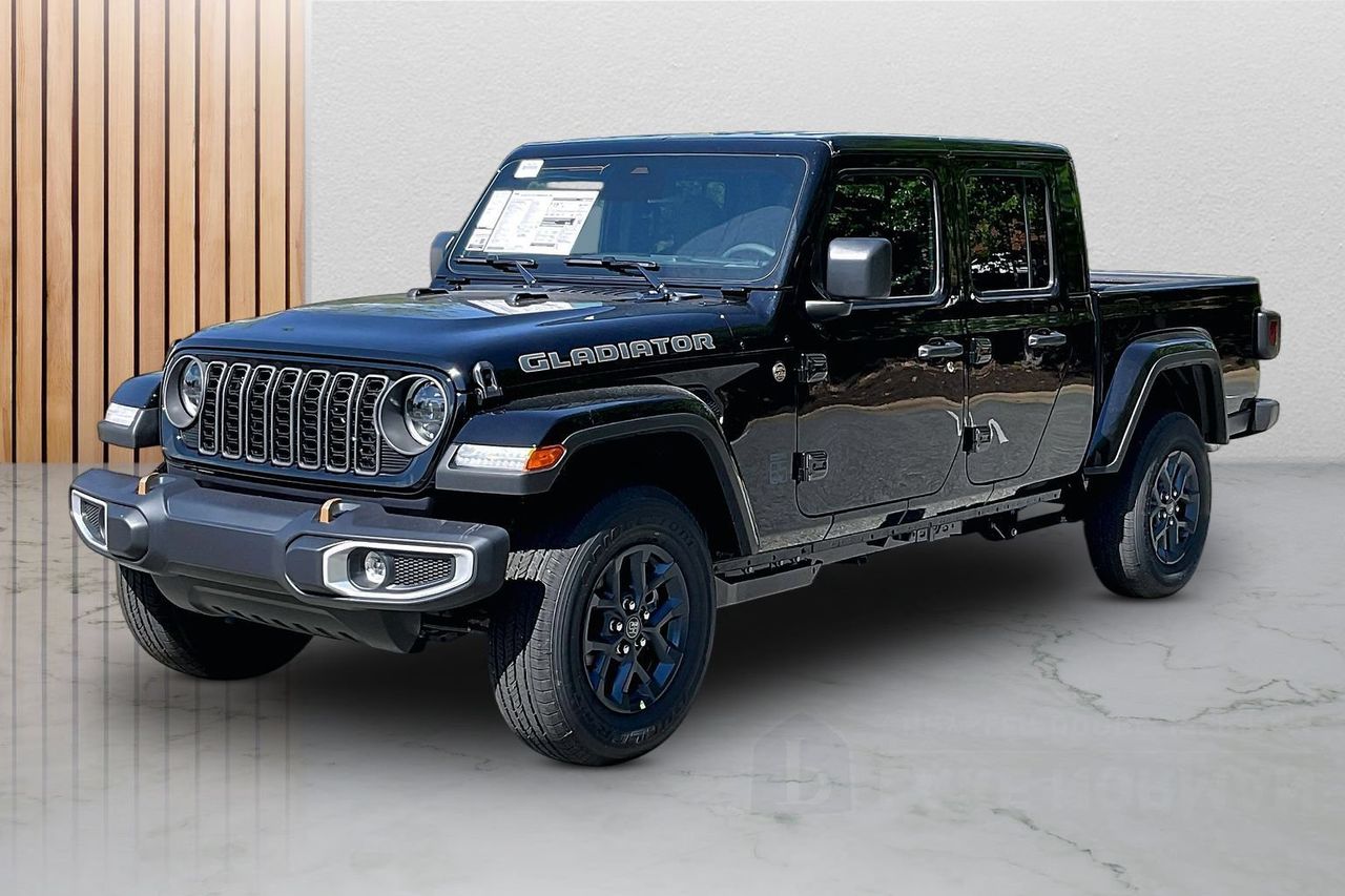 New 2026 Black Jeep 85th Anniversary Edition image 4