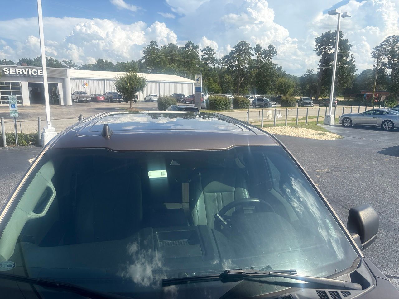 Used 2019 Gray Ford XLT image 4