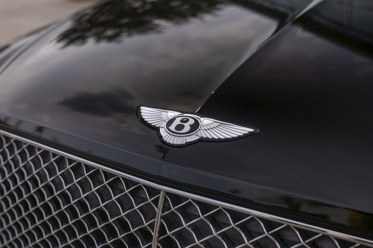 Used Car 2021 Bentley Bentayga  V8 For Sale Under $130,000 In Austin, Texas