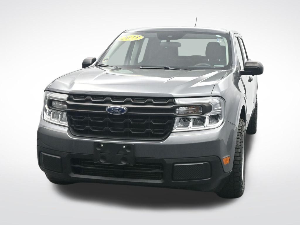 View vehicle photo 2