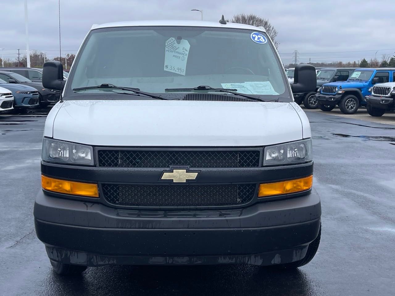 2023 Chevrolet Express 2500 Work Van 8