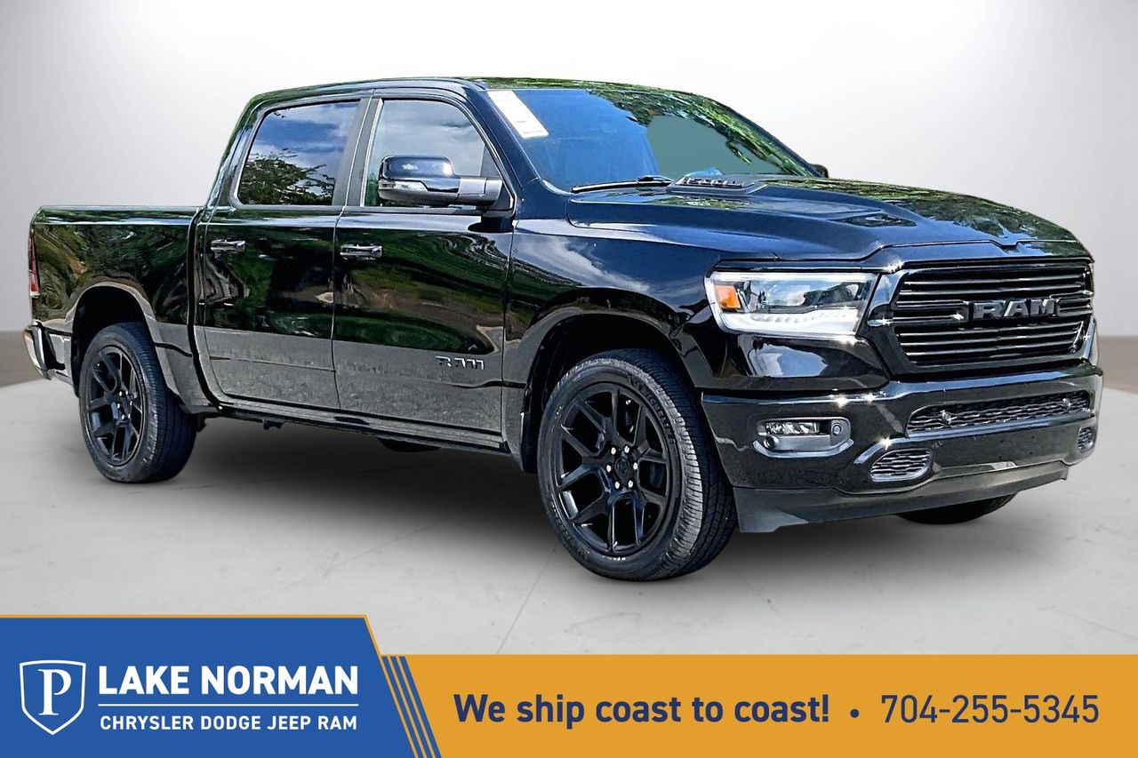 Diamond Black Crystal Pearlcoat 2023 RAM 1500 Laramie Crew Cab 4WD Pickup Truck Four-Wheel Drive 8-Speed Automatic
