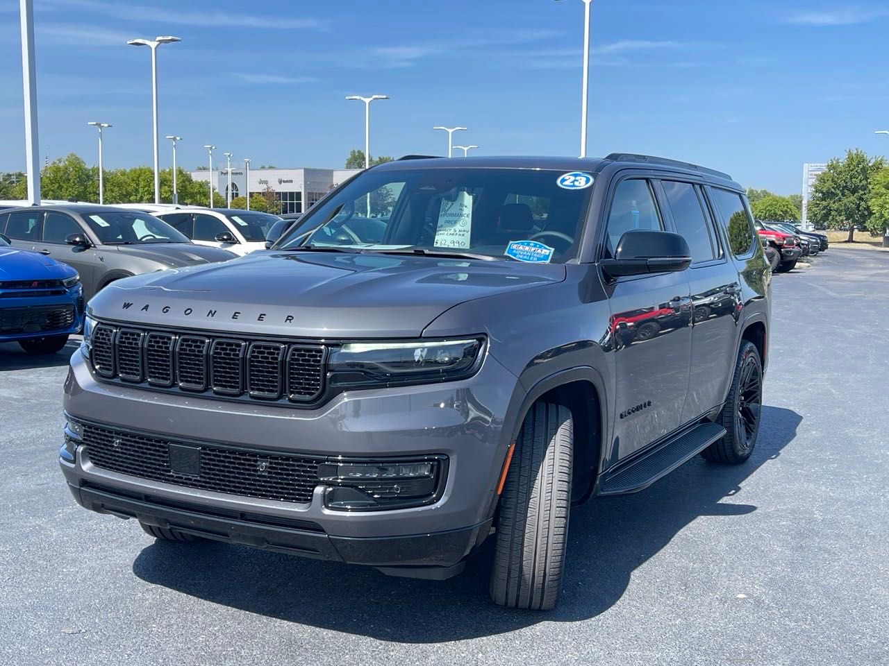 2023 Jeep Wagoneer Series II 7