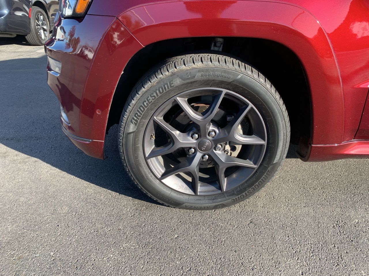 2019 Jeep Grand Cherokee Limited X 9