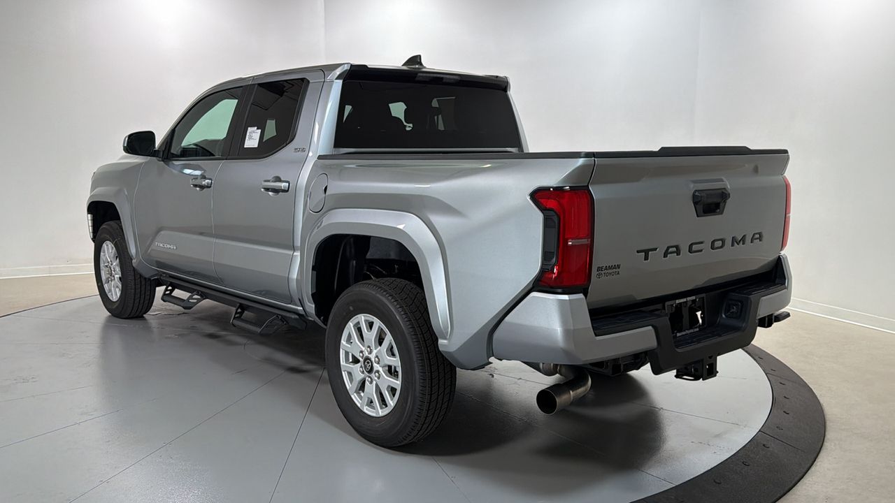 New 2026 Silver Toyota SR5 image 7