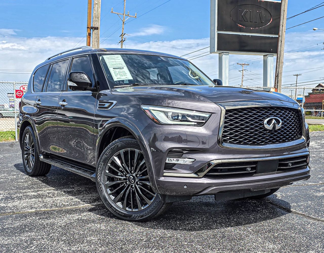 2023 INFINITI QX80 Luxe 4WD