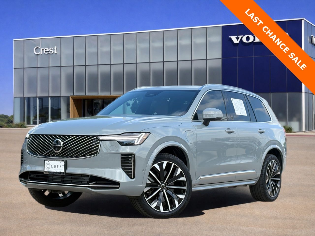 Gray (Vapour Grey Metallic) 2026 Volvo XC90 Recharge T8 Plus 7-Passenger eAWD SUV / Crossover All-Wheel Drive Automatic