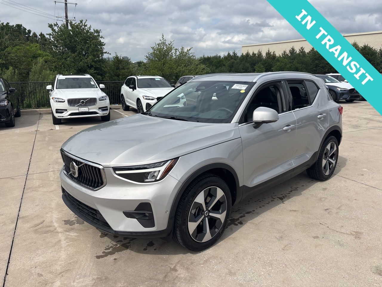 Silver Dawn Metallic 2025 Volvo XC40 B5 Plus Bright Theme AWD SUV / Crossover All-Wheel Drive Automatic