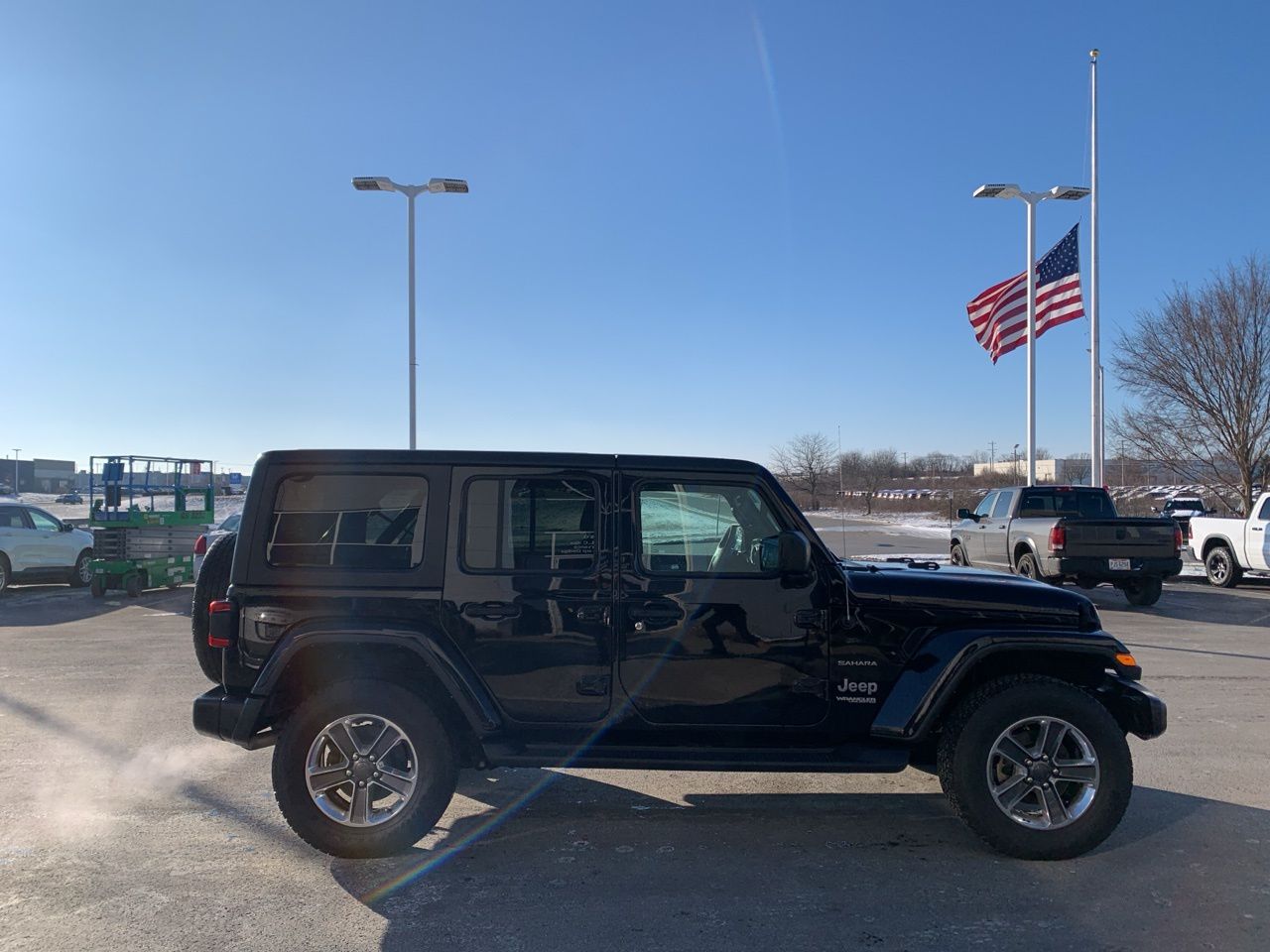 2021 Jeep Wrangler Unlimited Sahara 2