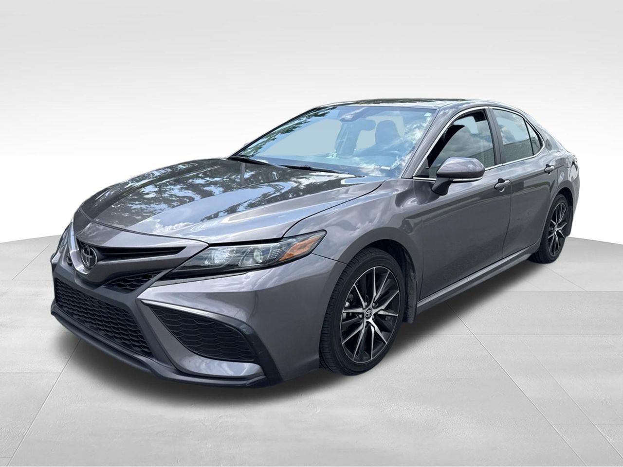 Predawn Gray Mica 2024 Toyota Camry Sedan Front-Wheel Drive 8-Speed Automatic