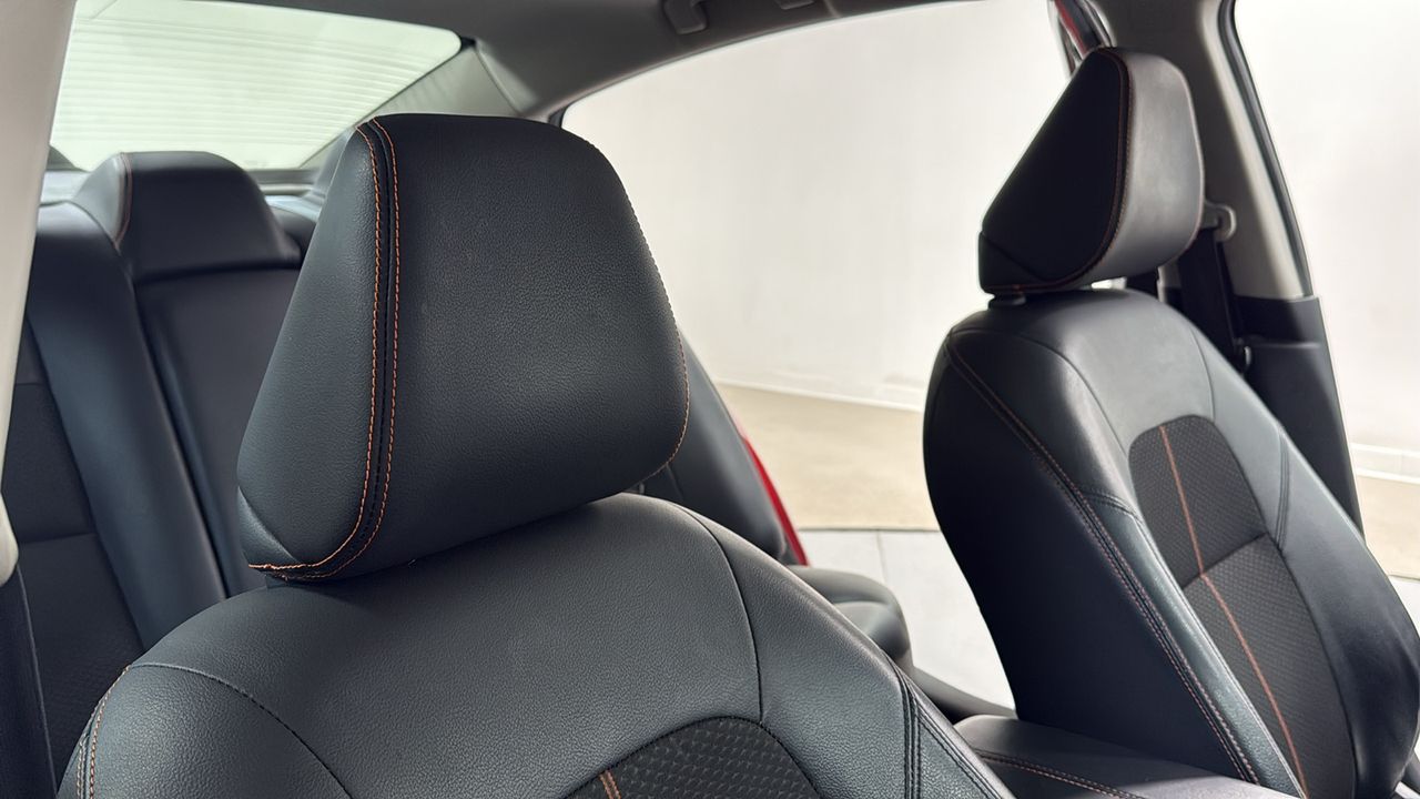 Used 2019 Red Nissan 2.5 SR image 19