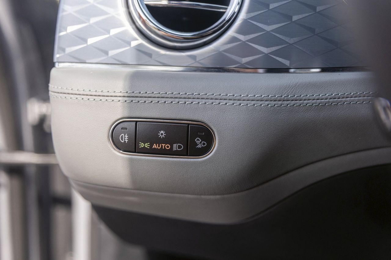 Used Car 2025 Bentley Bentayga  S For Sale Under $240,000 In Austin, Texas