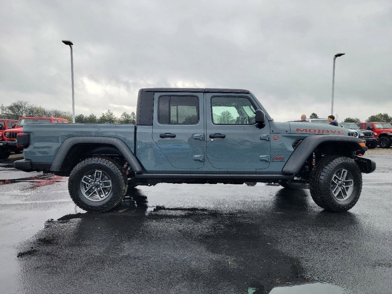 2024 Jeep Gladiator Mojave 16