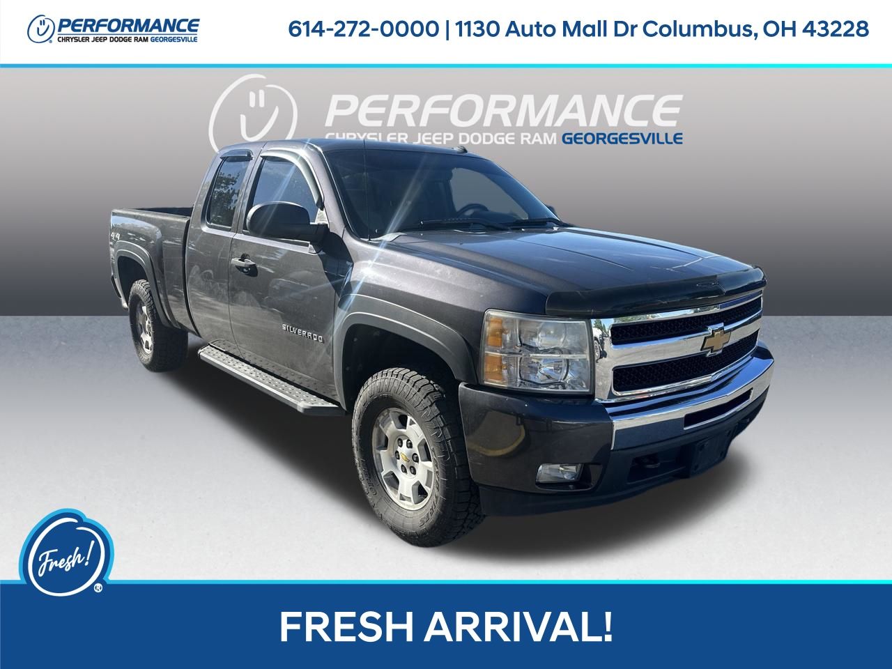 2010 Chevrolet Silverado 1500 LT Extended Cab 4WD Negro (Black Granite Metallic) Camioneta Todo terreno 6 velocidades Automática