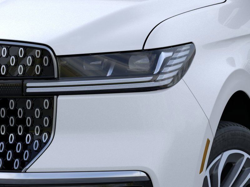 new 2026 Lincoln Navigator L car, priced at $112,385