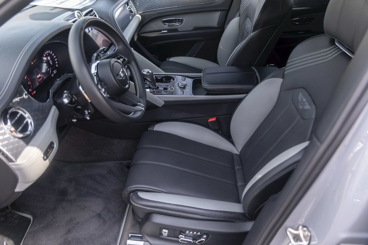 Used Car 2025 Bentley Bentayga  S For Sale Under $240,000 In Austin, Texas