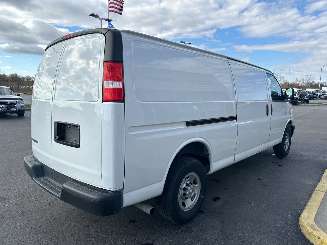 2023 Chevrolet Express 2500 Work Van 7