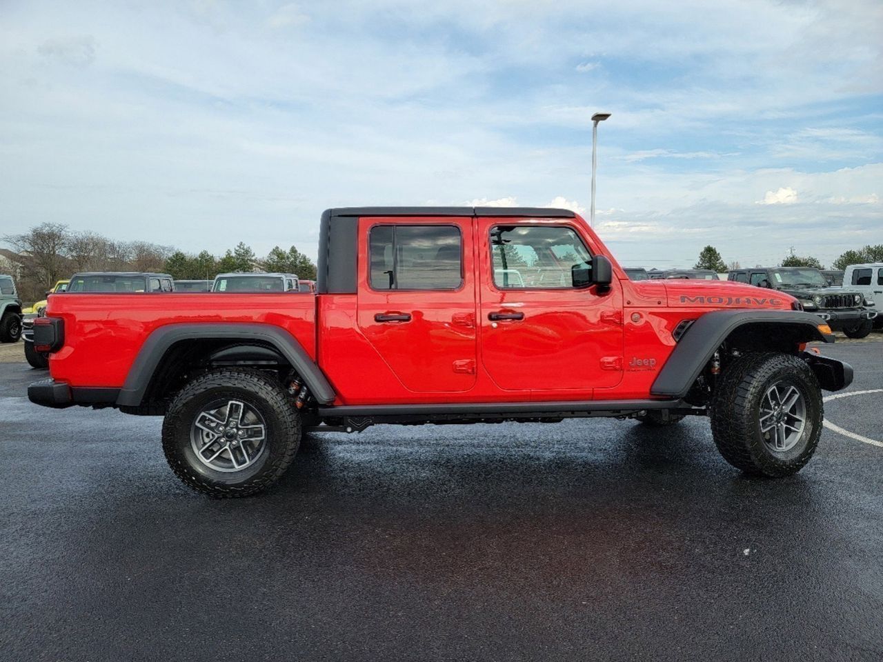 2024 Jeep Gladiator Mojave 8