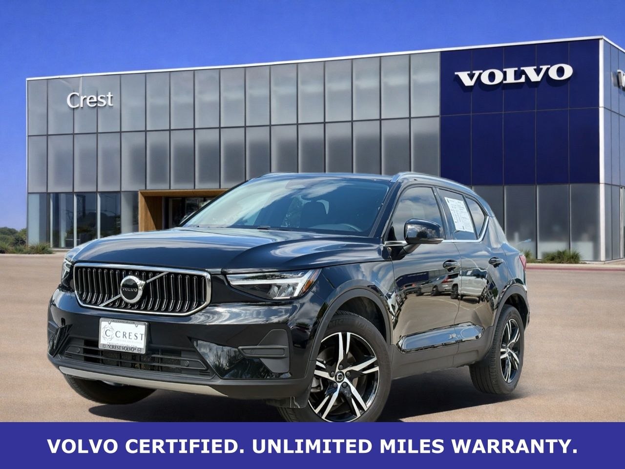 Onyx Black Metallic 2025 Volvo XC40 B5 Core Bright Theme AWD SUV / Crossover All-Wheel Drive Automatic