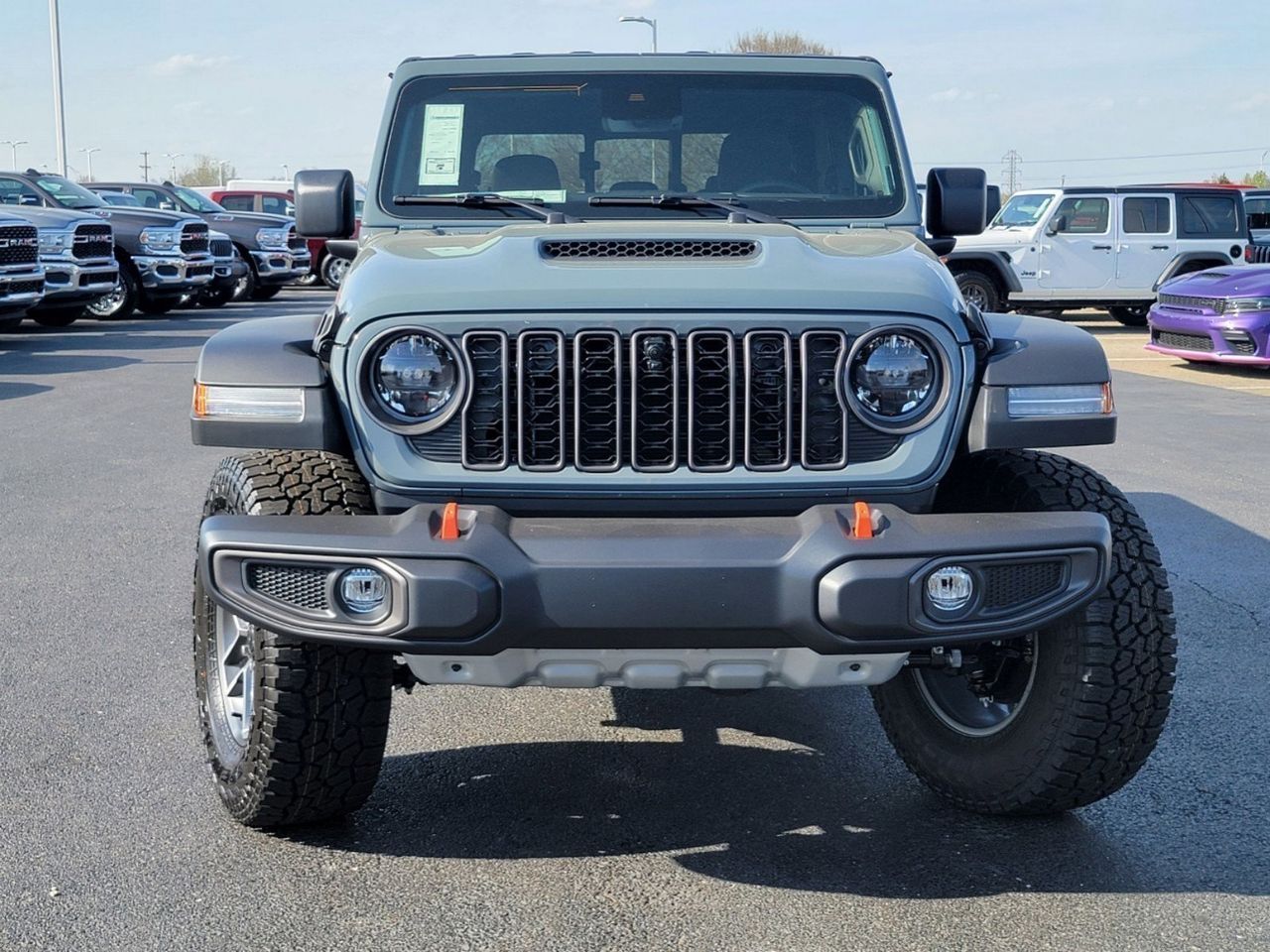 2024 Jeep Gladiator Mojave 2