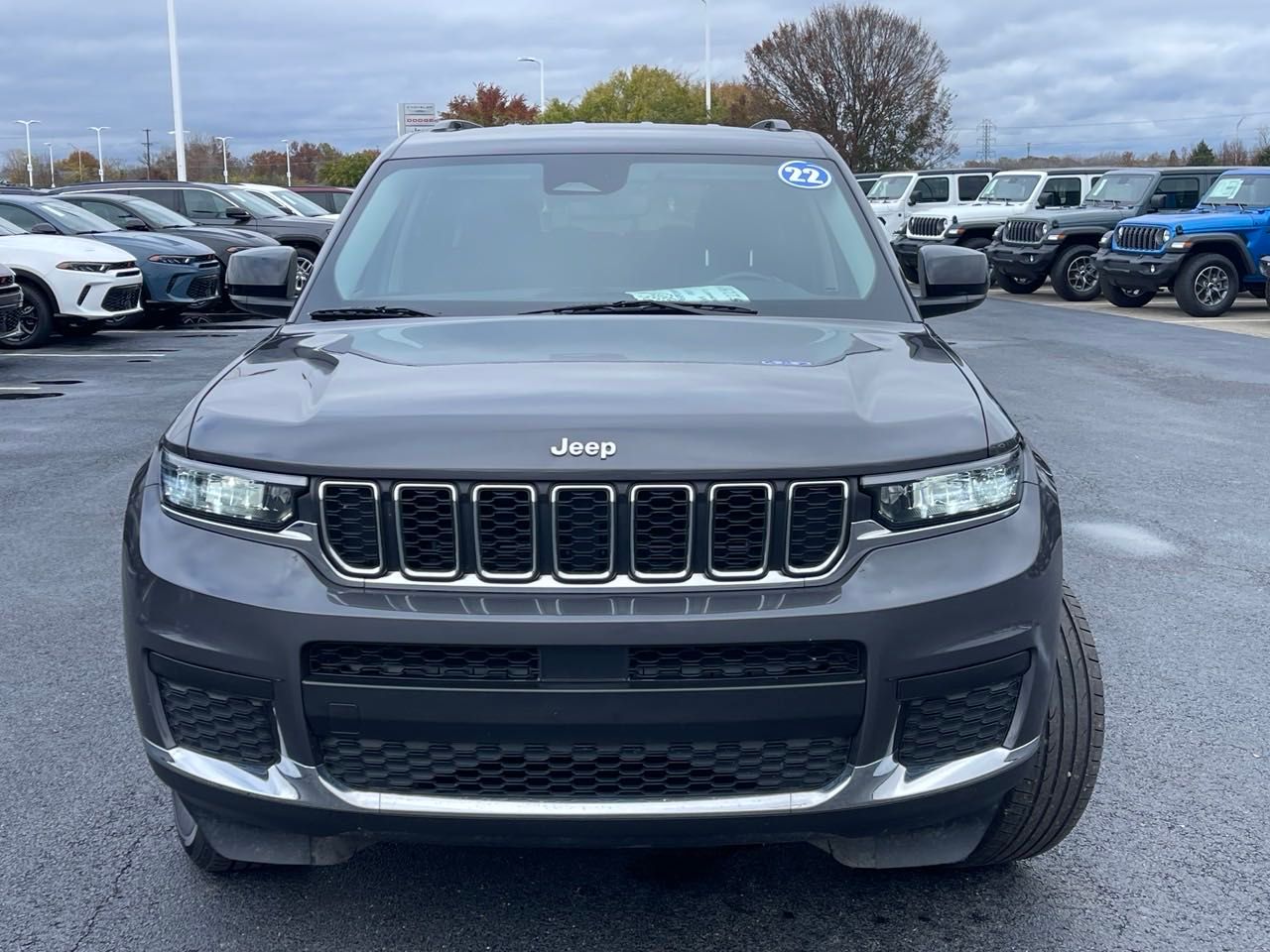 2022 Jeep Grand Cherokee L Laredo 8