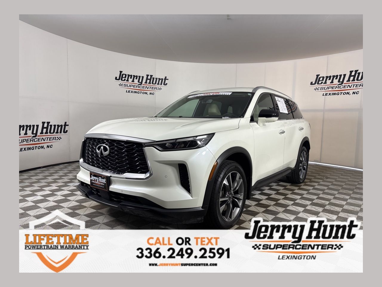 2023 INFINITI QX60 Luxe AWD