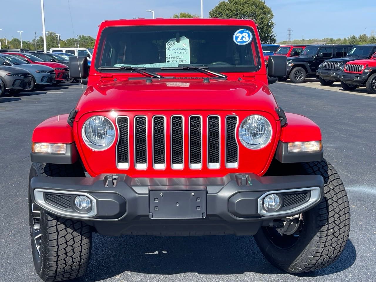 2023 Jeep Wrangler Sahara 8