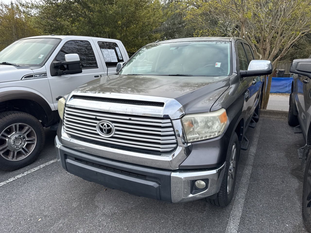 2014 Toyota Tundra Limited CrewMax 5.7L FFV 4WD