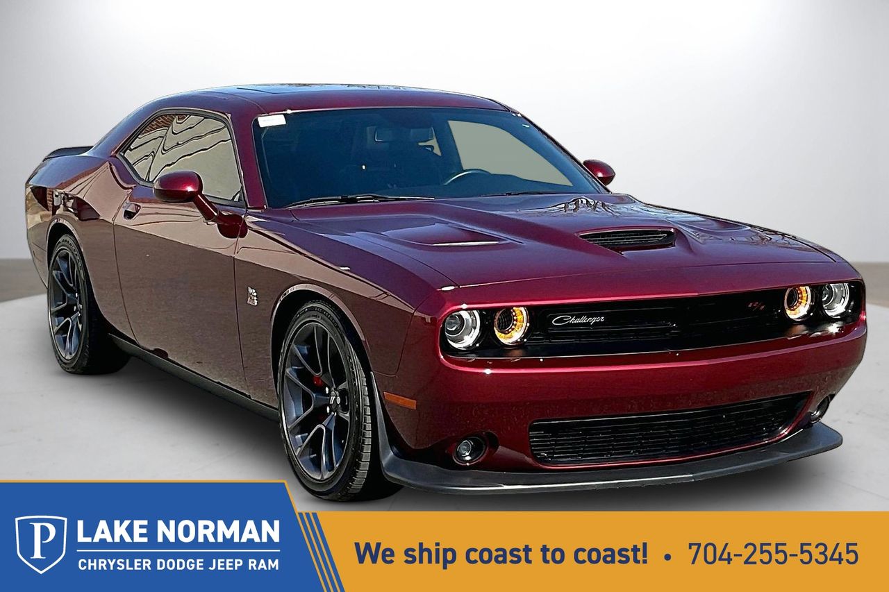 2022 Dodge Challenger R/T Scat Pack RWD