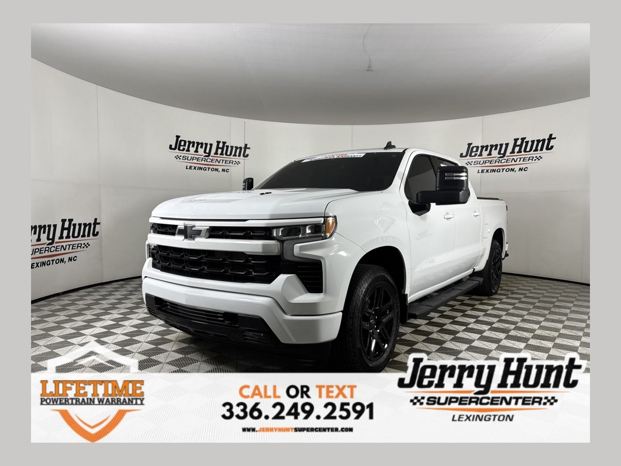 Summit White 2022 Chevrolet Silverado 1500 Pickup Truck Four-Wheel Drive Automatic
