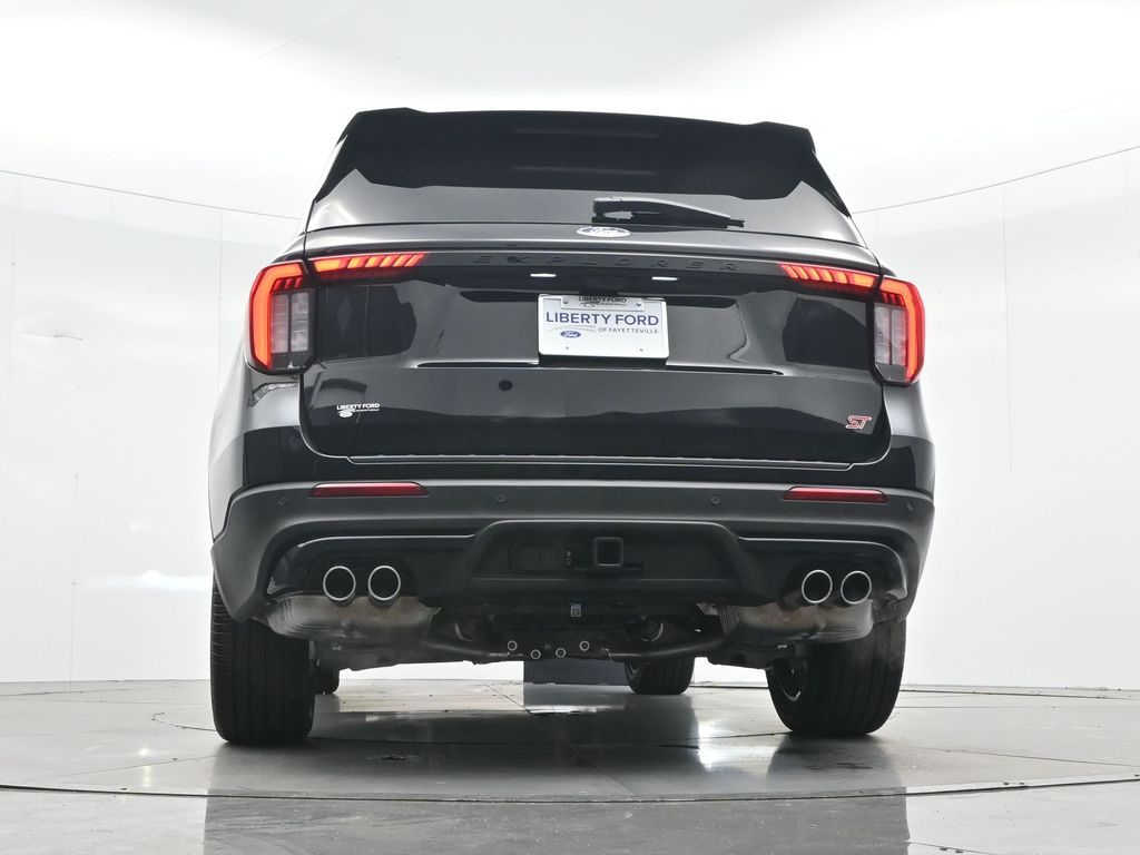 New 2026 Black Ford ST image 33