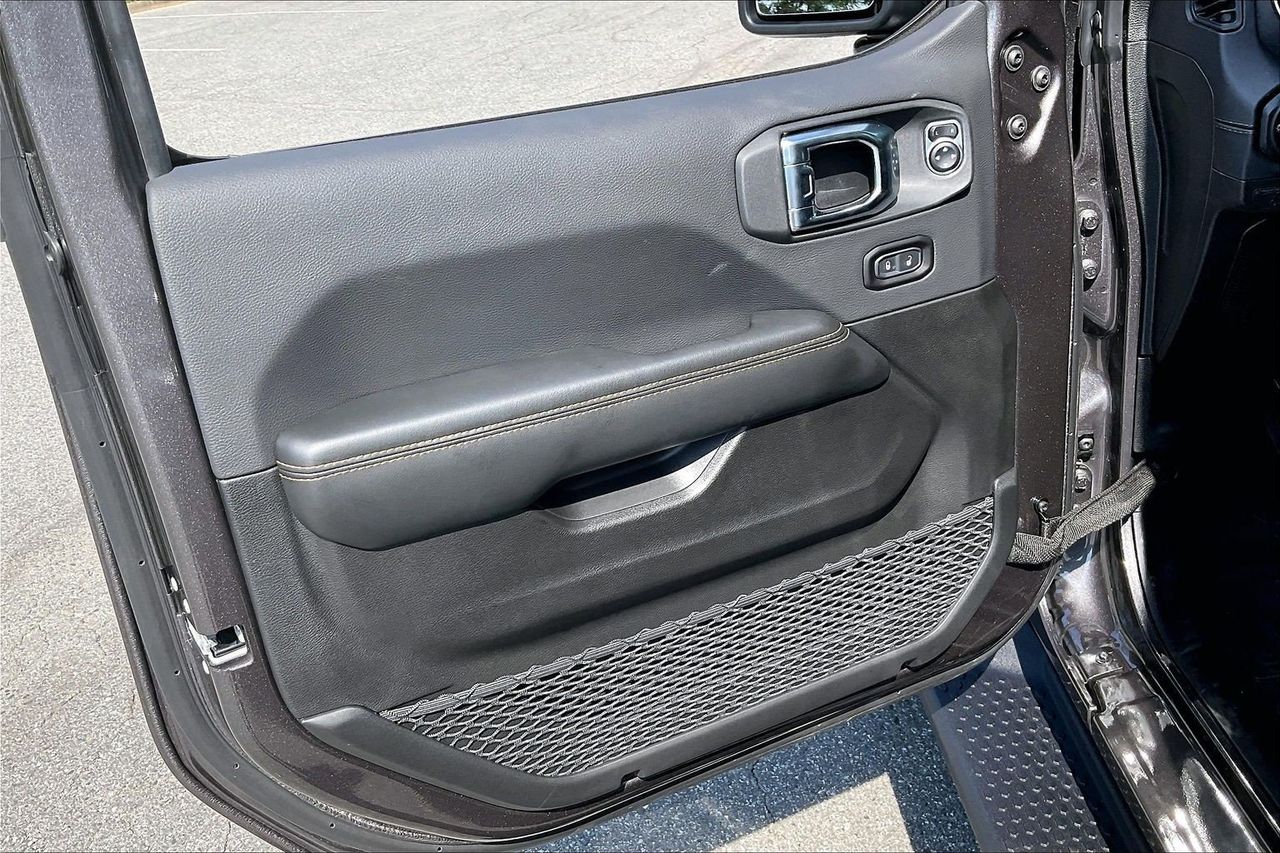 New 2026 Gray Jeep Sahara image 26