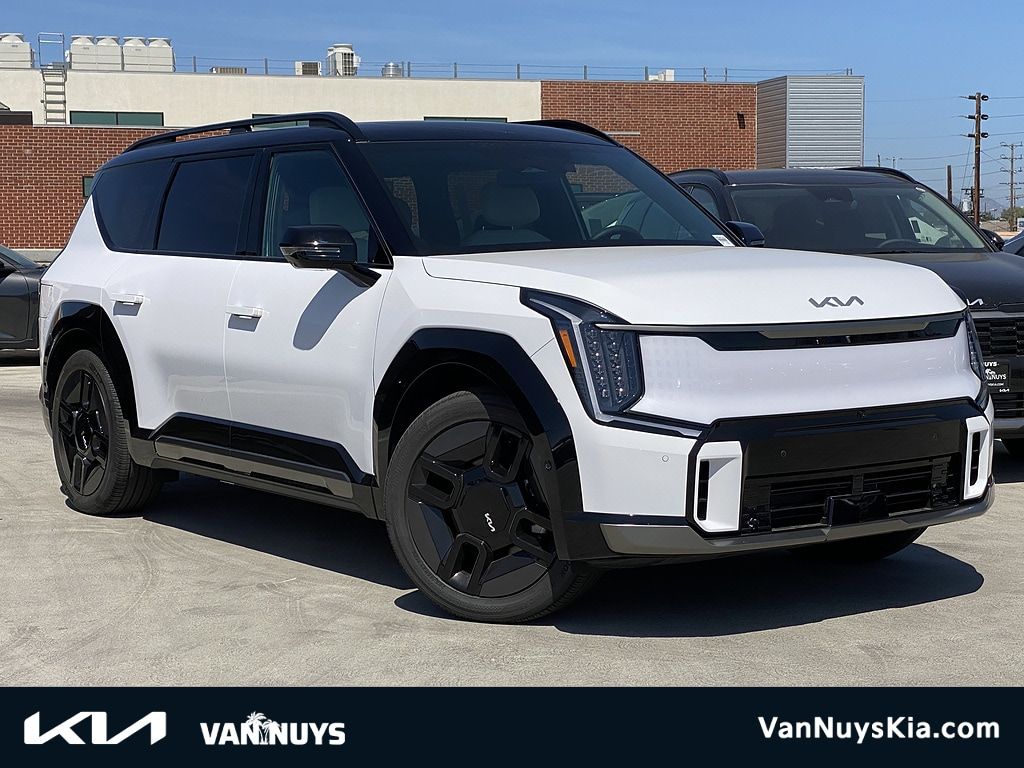 White Pearl 2026 Kia EV9 SUV / Crossover All-Wheel Drive 1-Speed Dual Clutch