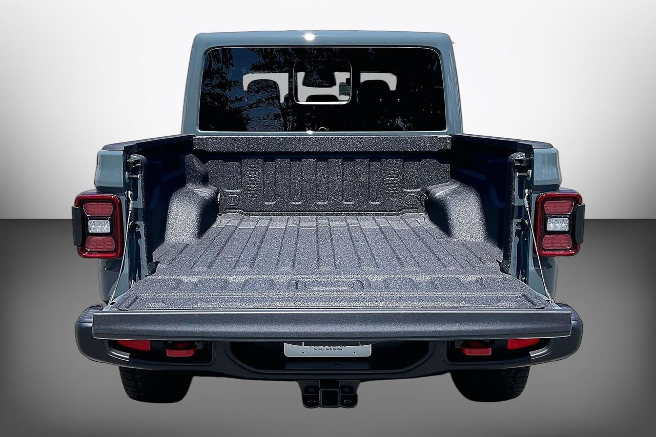 New 2026 Gray Jeep Rubicon image 20