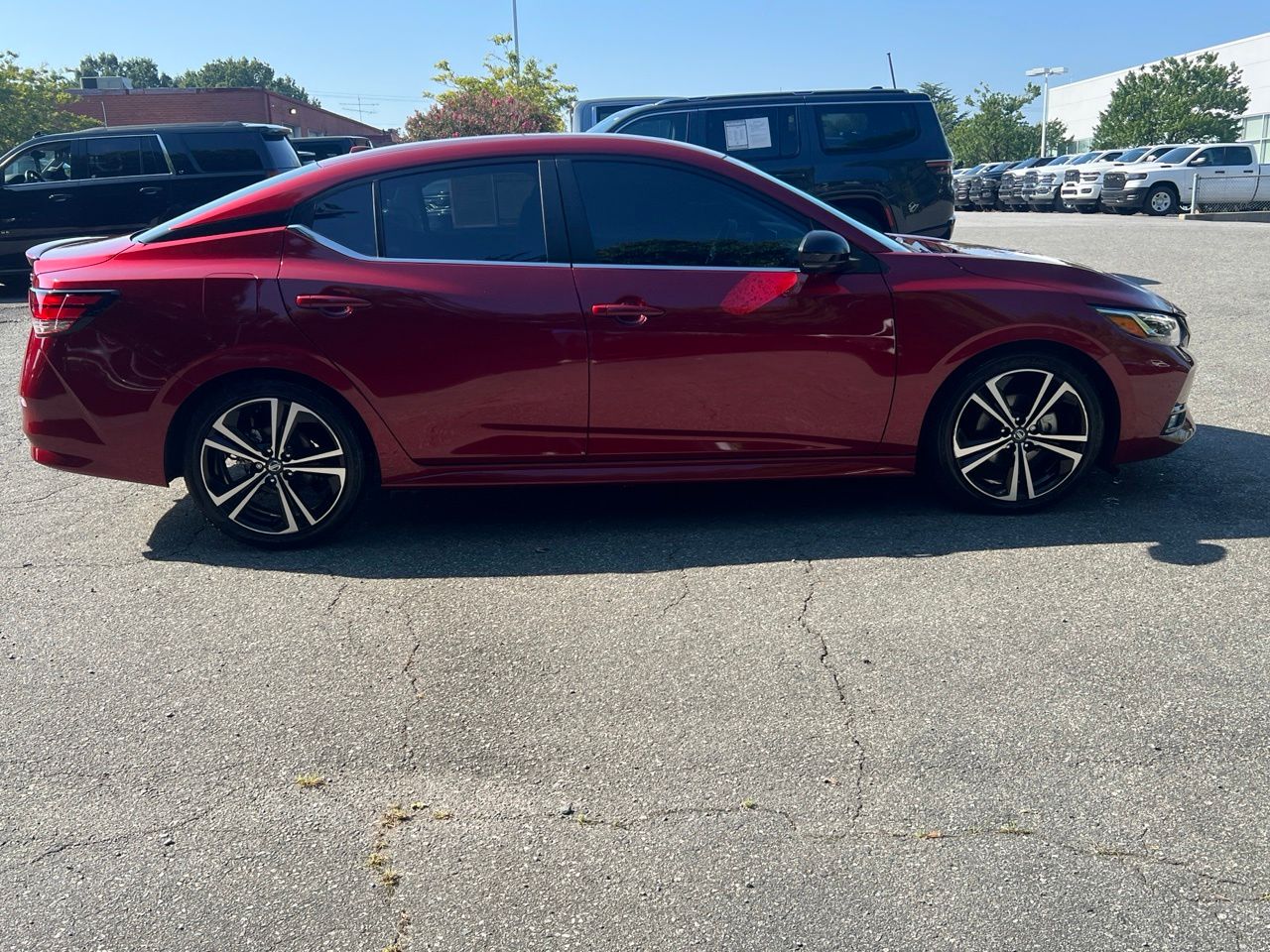 Used 2023 Red Nissan SR image 3