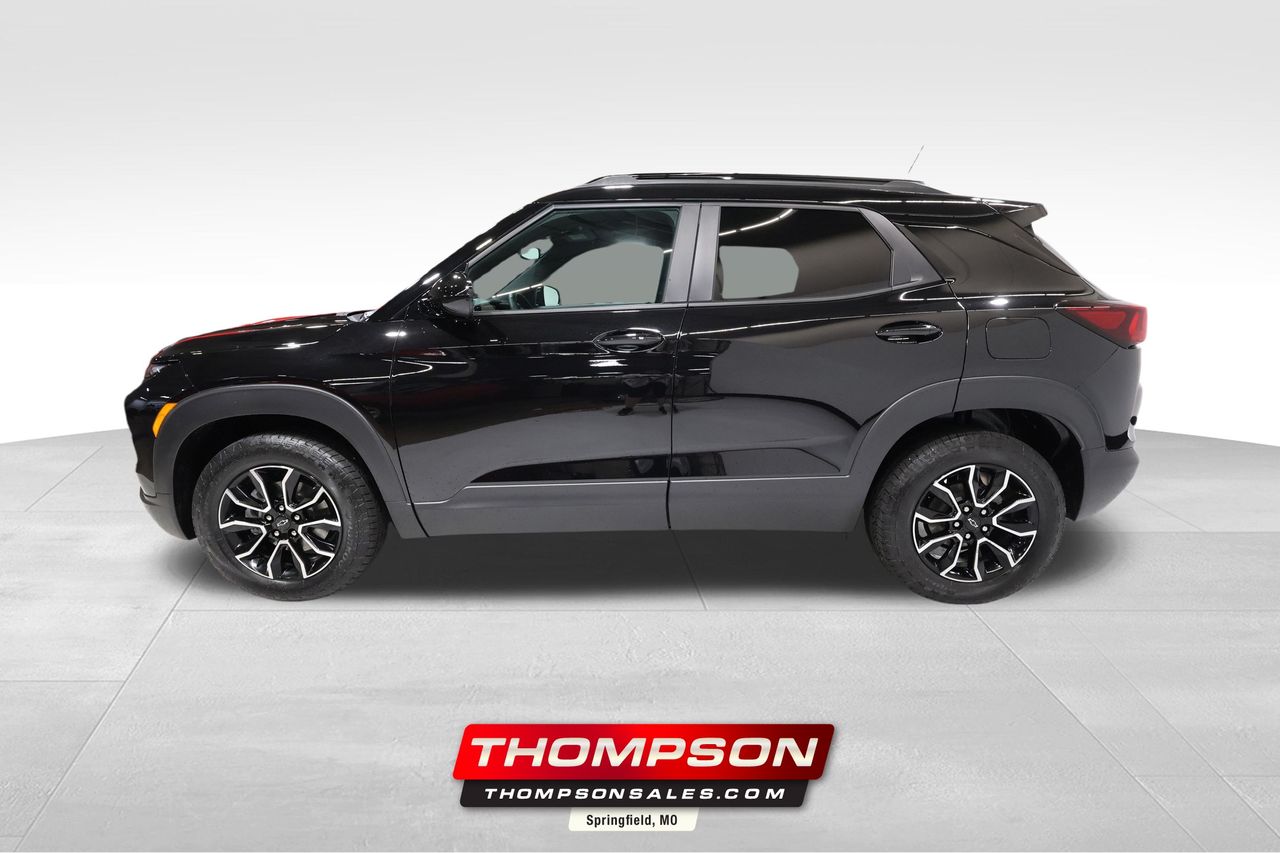 Mosaic Black Metallic 2026 Chevrolet Trailblazer ACTIV AWD SUV / Crossover Four-Wheel Drive 9-Speed Automatic