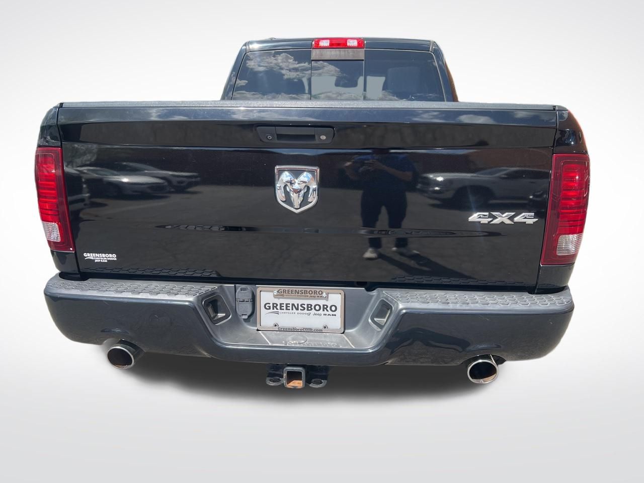 View vehicle photo 4