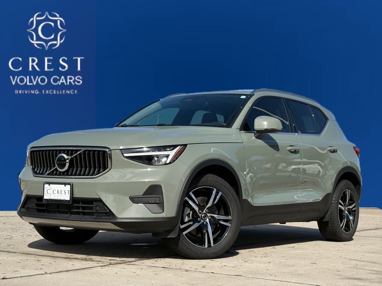 Sage Green Metallic 2025 Volvo XC40 B5 Core Bright Theme AWD SUV / Crossover All-Wheel Drive Automatic